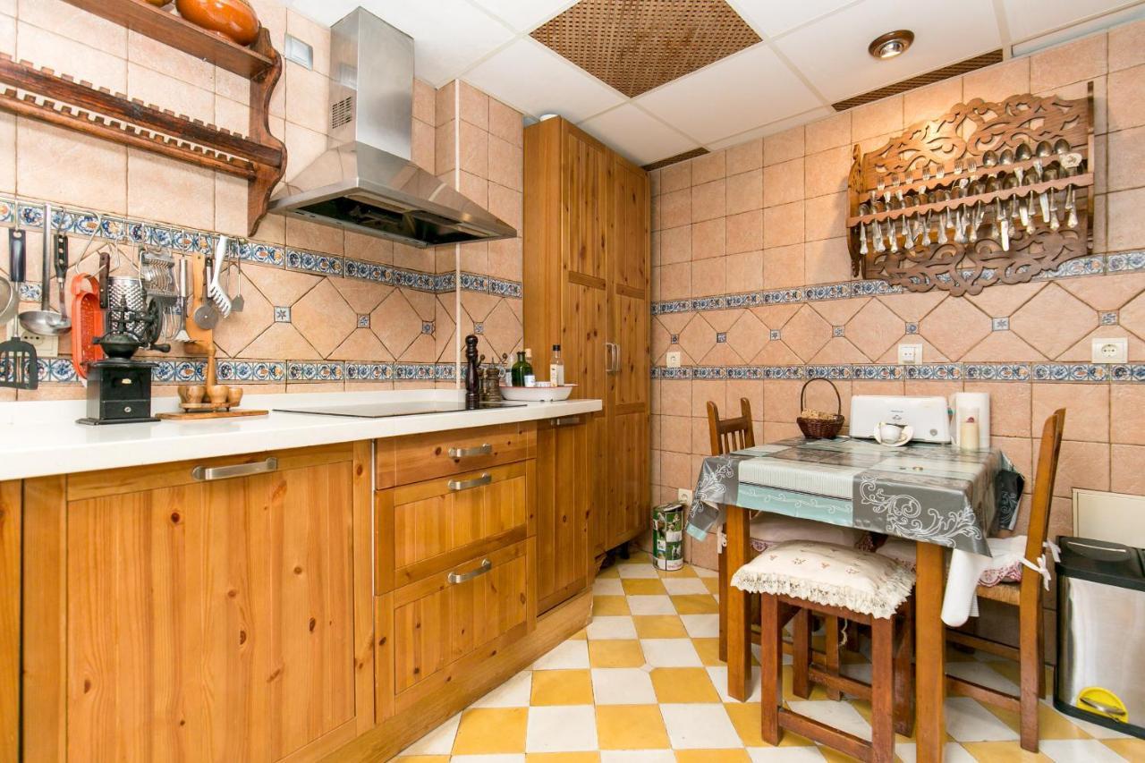 Charming Andalusian House - Free Parking Villa กรานาดา ภายนอก รูปภาพ