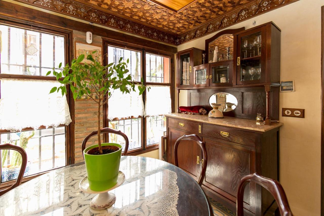 Charming Andalusian House - Free Parking Villa กรานาดา ภายนอก รูปภาพ