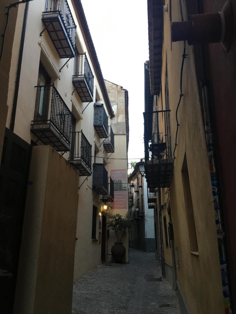 Charming Andalusian House - Free Parking Villa กรานาดา ภายนอก รูปภาพ