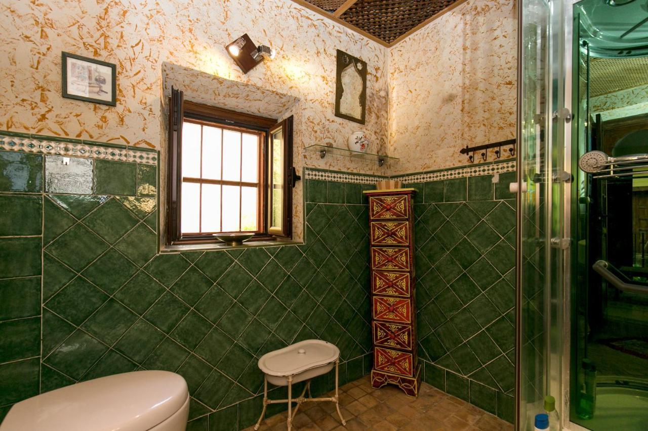 Charming Andalusian House - Free Parking Villa กรานาดา ภายนอก รูปภาพ